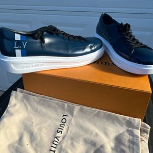 - Louis Vuitton Beverly Hills Blue Leather Sneaker